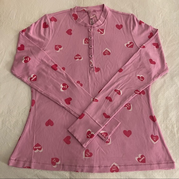 Skims Soft Lounge Henley Top Petal Print - Picture 4 of 7